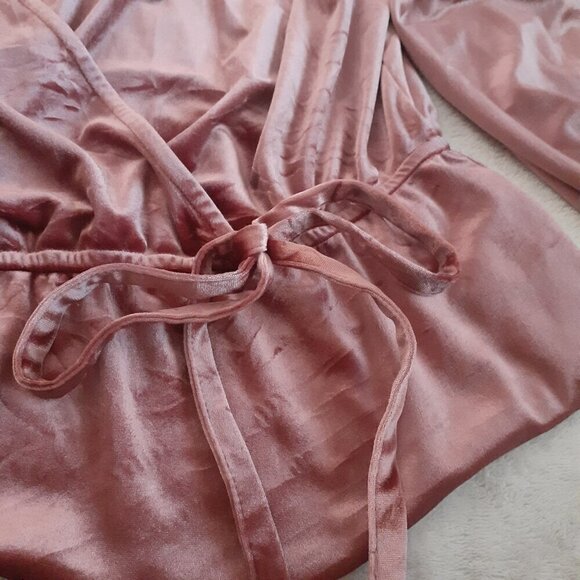 LC Lauren Conrad Rose Pink Velvet Faux Wrap Top XXL - Picture 10 of 14